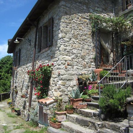 לינה וארוחת בוקר Bagnone Poggio Delle Rondini מראה חיצוני תמונה
